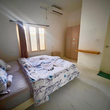 Surf Yoga Camp Hotell Thulusdhoo Exteriör bild